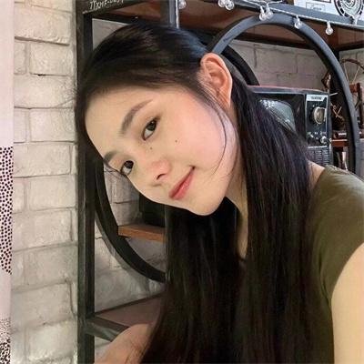 红色气球